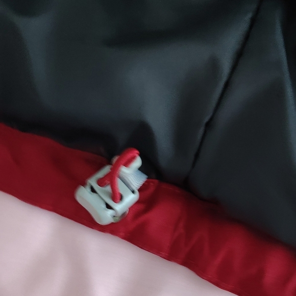 Columbia Women's Red Puffer Jacket - Picture 6 of 12